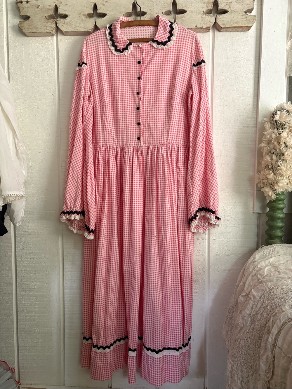Vintage Pioneer Dress XL pink Gingham Gorgeous!!